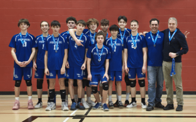 Une médaille d’argent historique pour les Pionniers de l’école secondaire du Rocher !